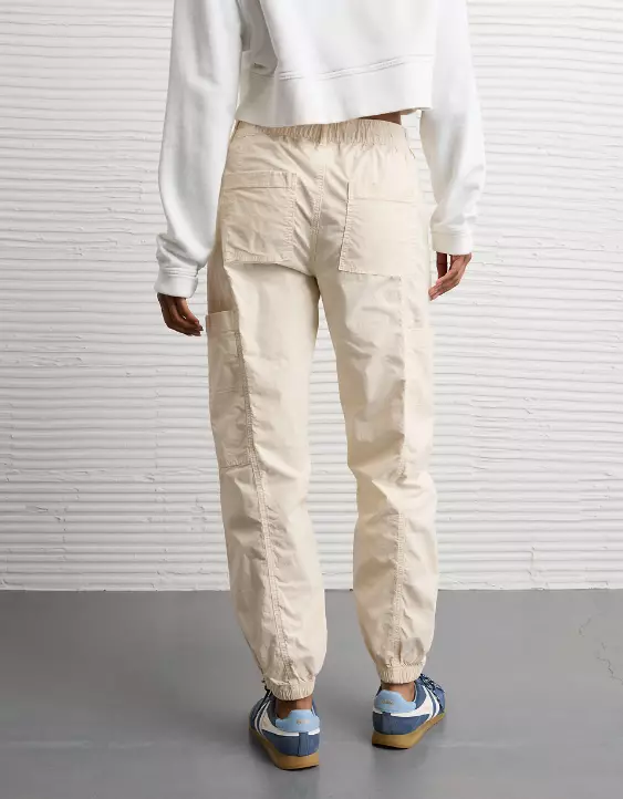 AE Snappy Stretch High-Waisted Baggy Cargo Jogger - Image 2