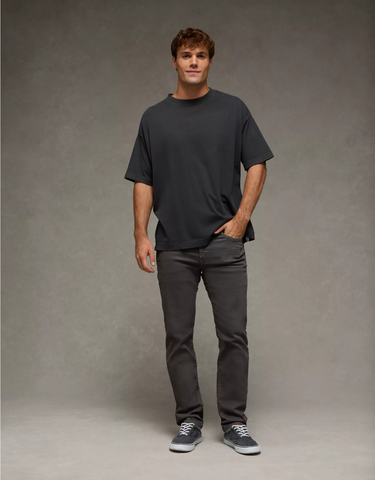 AE 24/7 AirFlex+ Temp Tech Athletic Straight Jean