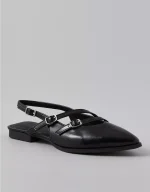 AE Pointed-Toe Flat