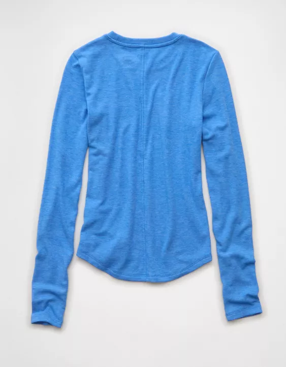 AE Long Sleeve Cozy Crew Neck T-Shirt - Image 4