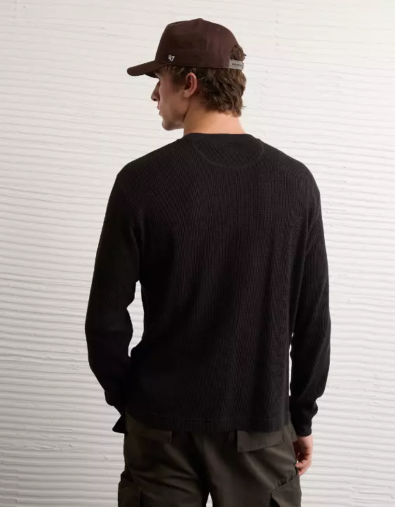 AE Cozy Waffle Thermal T-Shirt - Image 2