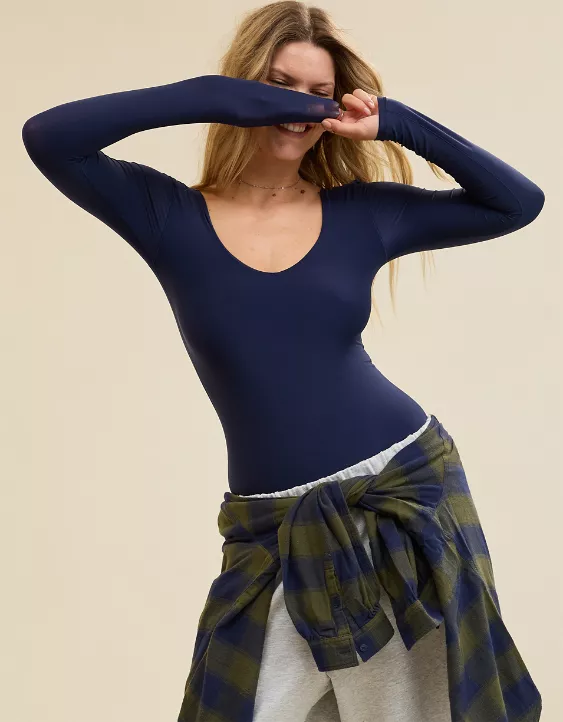 SMOOTHEZ Long Sleeve Plunge Bodysuit - Image 5