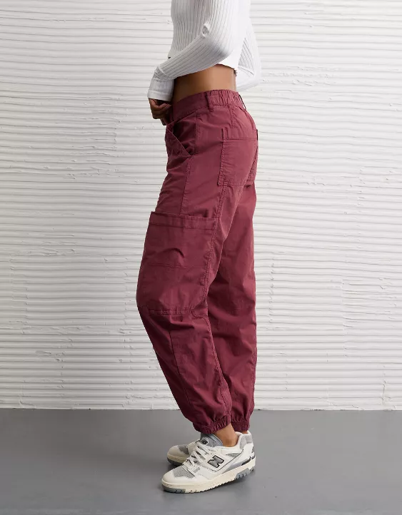 AE Snappy Stretch High-Waisted Baggy Cargo Jogger - Image 5