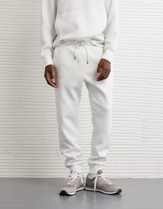 AE 24/7 Jogger - Image 6