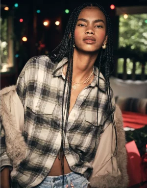 AE Plaid Button-Up Shirt