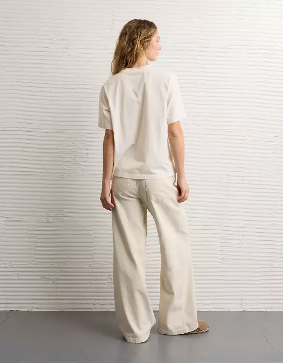 AE Everyday Luxe Graphic T-Shirt - Image 2